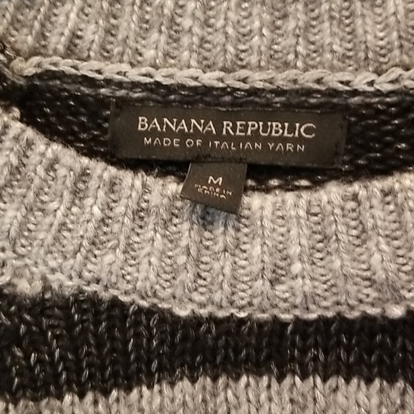 💕BANANA REPUBLIC💕 Crew Neck Striped Sweater M - Picture 4 of 6